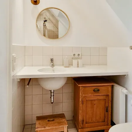 펜션 Captain's House With Modern Details On Sylt Island 아르츠섬